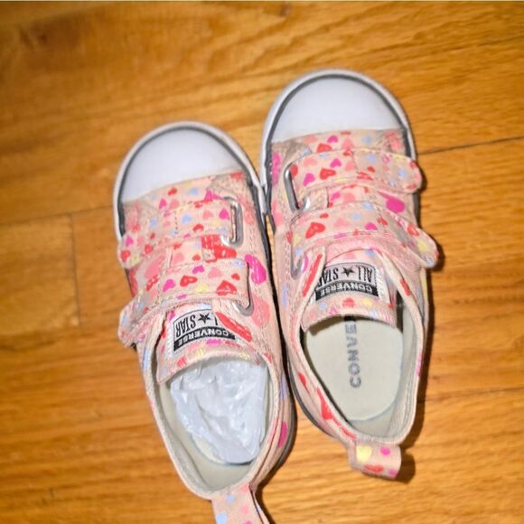 Converse Allstar Sneakers Toddler Size 7 - Picture 5 of 7